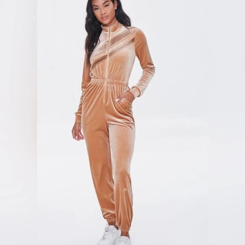 FOREVER 21 Striped Velvet Jumpsuit with Pockets Size Small - Picture 13 of 13